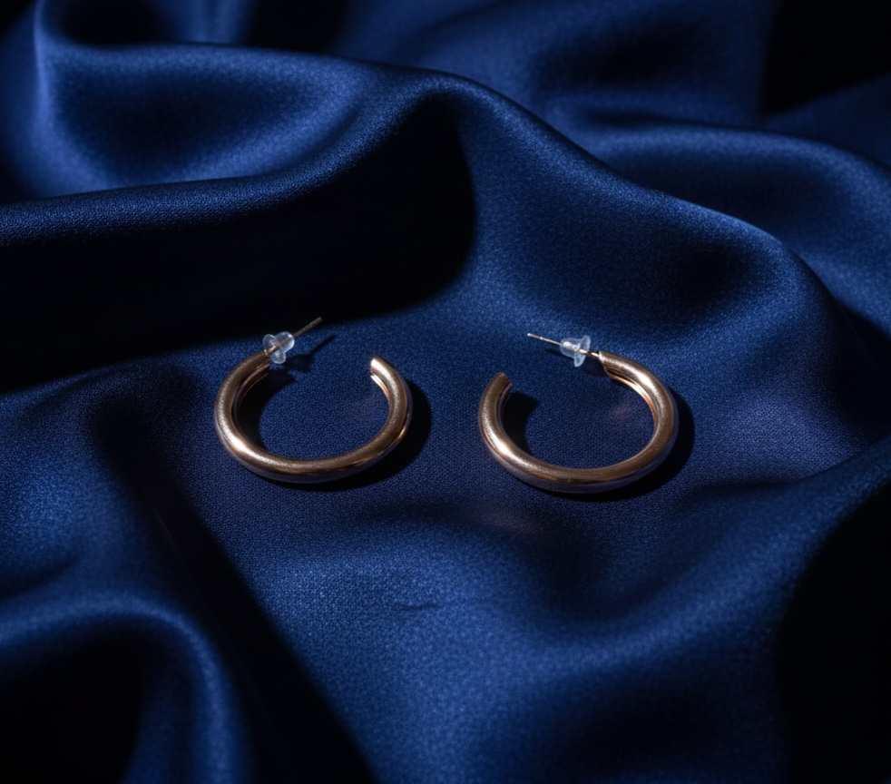 MIDIUM HOOP EARRINGS+MINI HEART EARRINGS